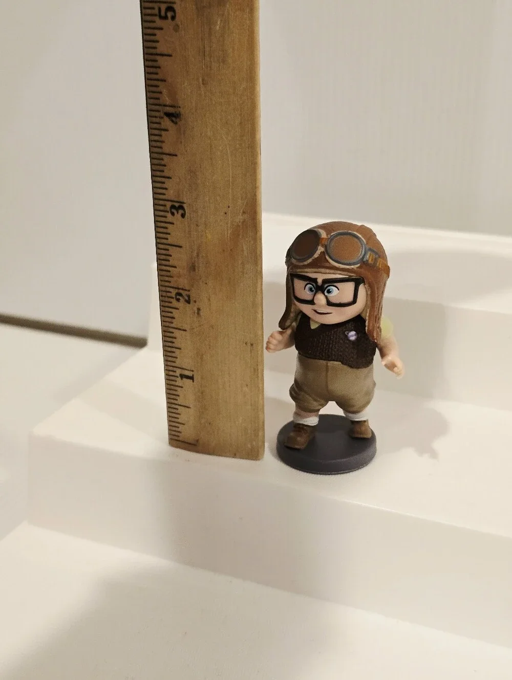 Disney Pixar Movie Up 3” Carl Young Boy Figure Pvc Toy On Base